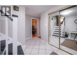 148 STRATHCONA Crescent - 6