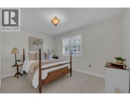 35 HIGHLAND Boulevard - 29