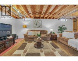 35 HIGHLAND Boulevard - 31