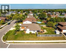 35 HIGHLAND Boulevard - 47