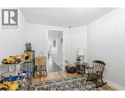 17 HOODLESS Court - 43