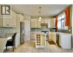 711 CEDAR BEND Drive - 10