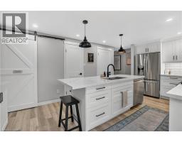 23 RUSHBROOK Drive - 12