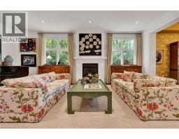 585 REGAL Place - 14