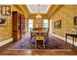 585 REGAL Place - 15