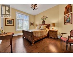 585 REGAL Place - 23