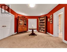 585 REGAL Place - 27