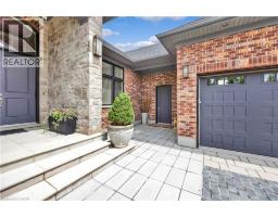 585 REGAL Place - 40