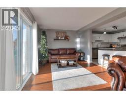 462 MOWAT Street E - 13