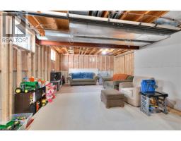 462 MOWAT Street E - 21