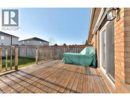 462 MOWAT Street E - 22