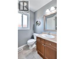 462 MOWAT Street E - 6