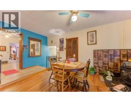 215 LANCASTER Street W - 14