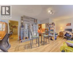 215 LANCASTER Street W - 6