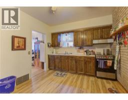 215 LANCASTER Street W - 8