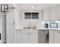 126 BLAIR CREEK Drive - 32