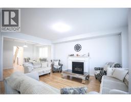 125 SILVERWOOD Crescent - 14