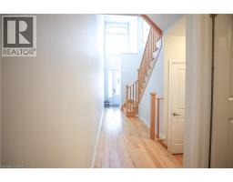 125 SILVERWOOD Crescent - 16