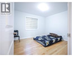 125 SILVERWOOD Crescent - 21