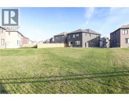 125 SILVERWOOD Crescent - 29