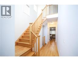 125 SILVERWOOD Crescent - 5