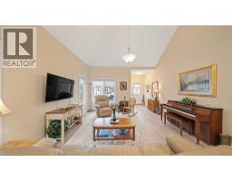 744 NELSON Street W UnitNo. 10 - 7