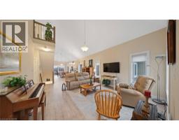 744 NELSON Street W UnitNo. 10 - 9