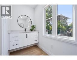 66 TRINITY Street - 12