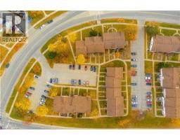 445 PIONEER Drive UnitNo. 4 - 32