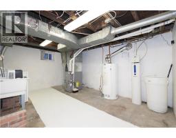 409 WELLINGTON Street N - 40