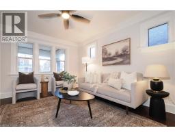 409 WELLINGTON Street N - 9