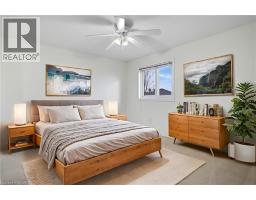 32 LILYWOOD Drive - 15