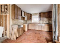 14 ATHLONE Road - 11