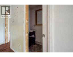 14 ATHLONE Road - 21