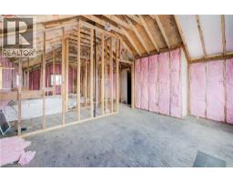 14 ATHLONE Road - 35