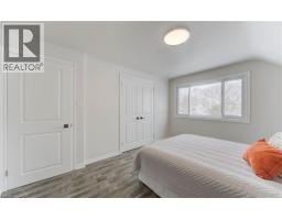 278 ERB Street E - 16