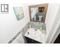 91 THORBURN Street S - 32