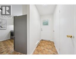 100 BLUEVALE Street N UnitNo. 29 - 18