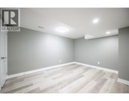 14 SCHOFIELD Drive - 19