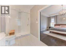 52 EDGEHILL Drive - 20