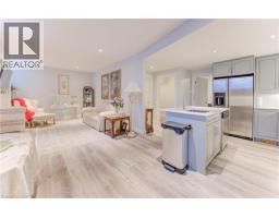 52 EDGEHILL Drive - 37