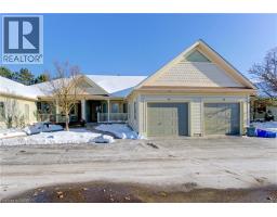 50 MIDLAND Drive UnitNo. 14 - 1