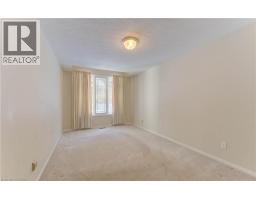 50 MIDLAND Drive UnitNo. 14 - 14