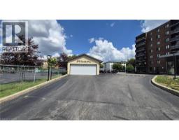 279 CHANDLER Drive UnitNo. 706 - 3