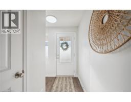 24 MORRISON Road UnitNo. D9 - 5