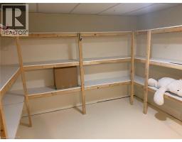 17 WHITE OWL Crescent - 36