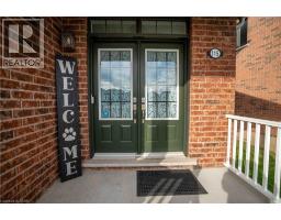 115 LARRY Crescent - 2