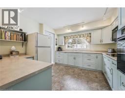 126 GRANDVIEW Drive - 13