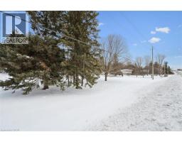 126 GRANDVIEW Drive - 3