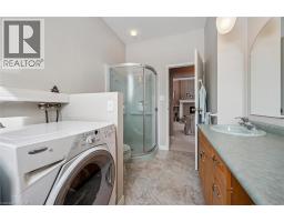 126 GRANDVIEW Drive - 33